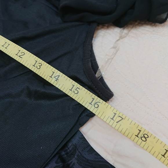 . Floral Maxi Dress various sizes.. - Picture 13 of 15